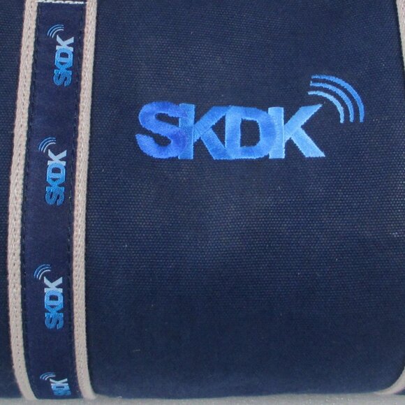 WARDEN BROOKS NEW YORK CANVAS DUFFEL BAG - Picture 14 of 16